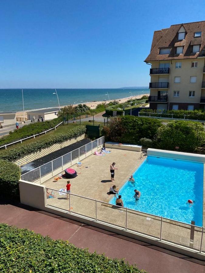 Appartement 3 Pieces, Vue Sur Mer Piscine Tennis Proche Thalasso Cabourg Kültér fotó